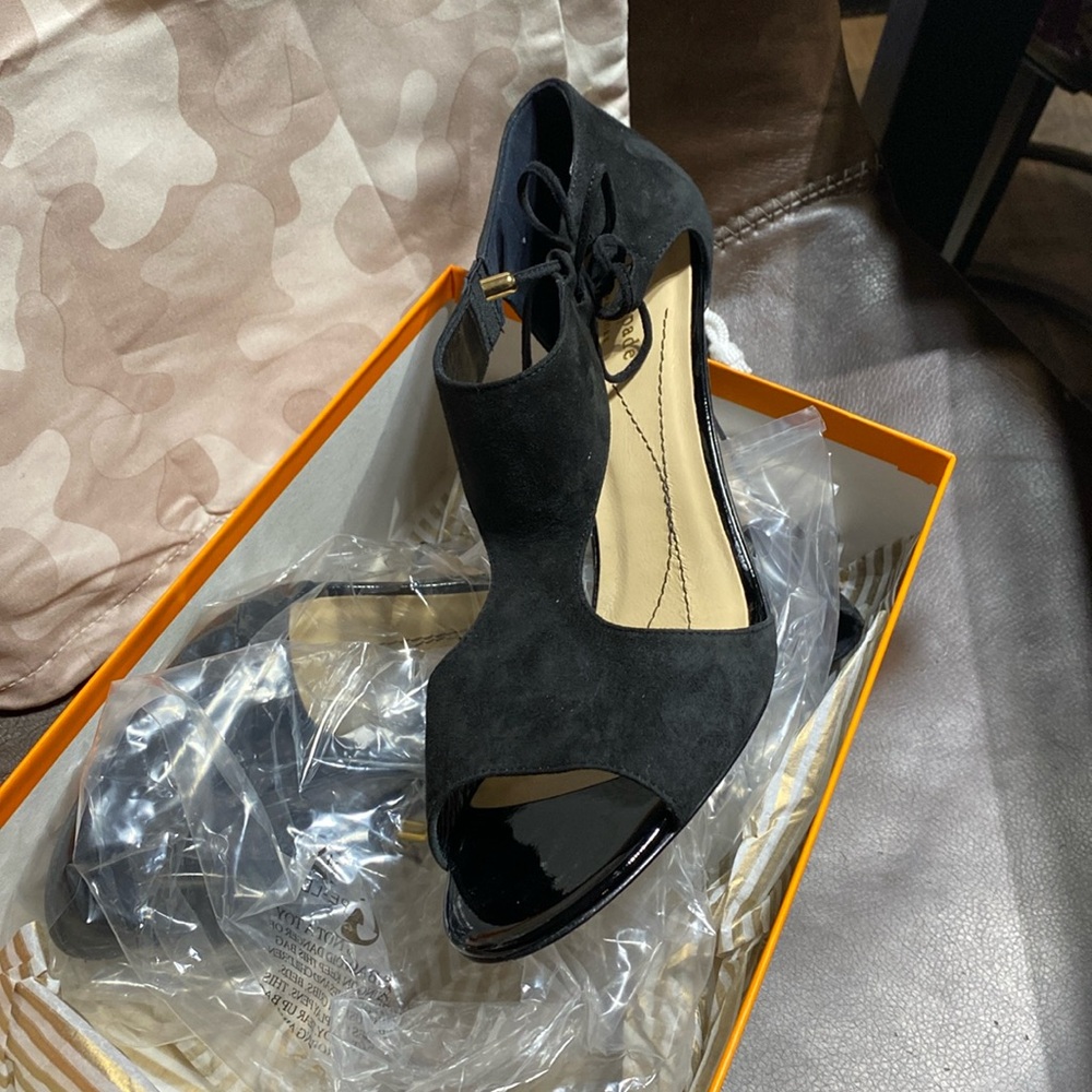 Kate Spade Cate High Heels Black Suede Sz 10